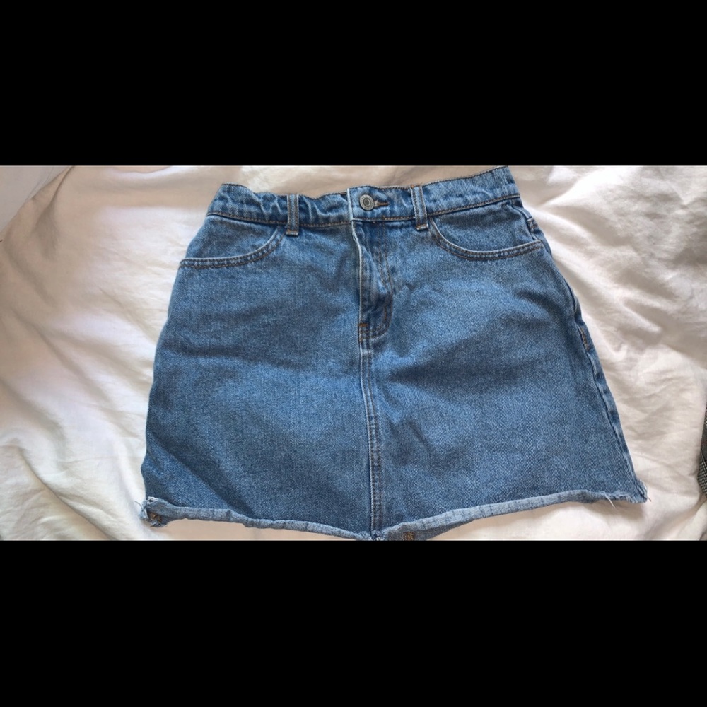 Brandy Melville Denim skirt